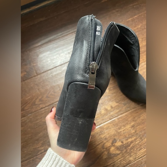 Antelope Black Ankle Booties Size 37 - Picture 5 of 14